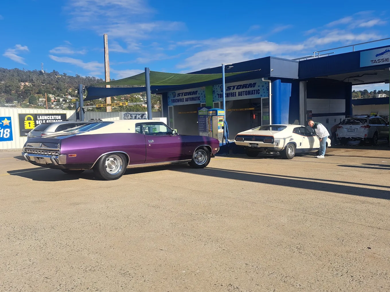 Tassie Wash South Launceston forecourt and STORM touch-free wash bays